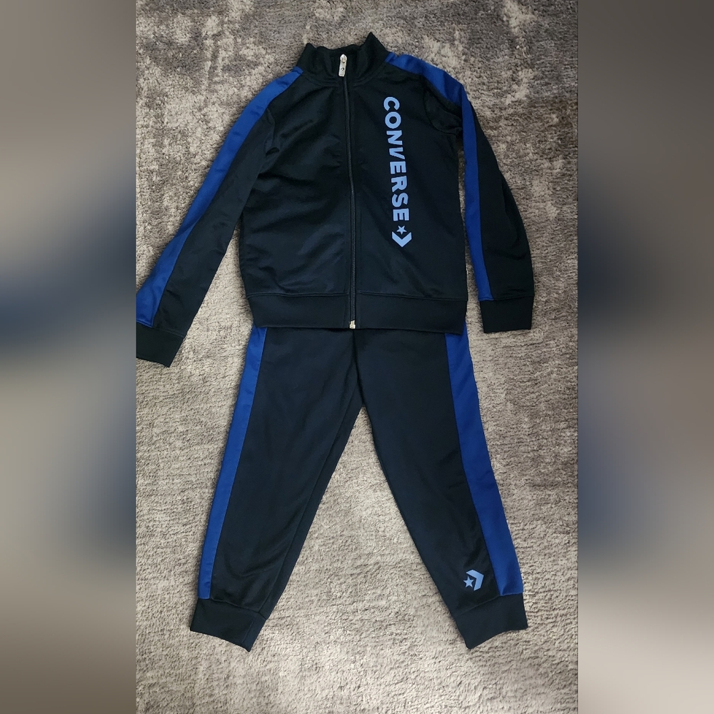 boys 2 piece size 4/5 converse set